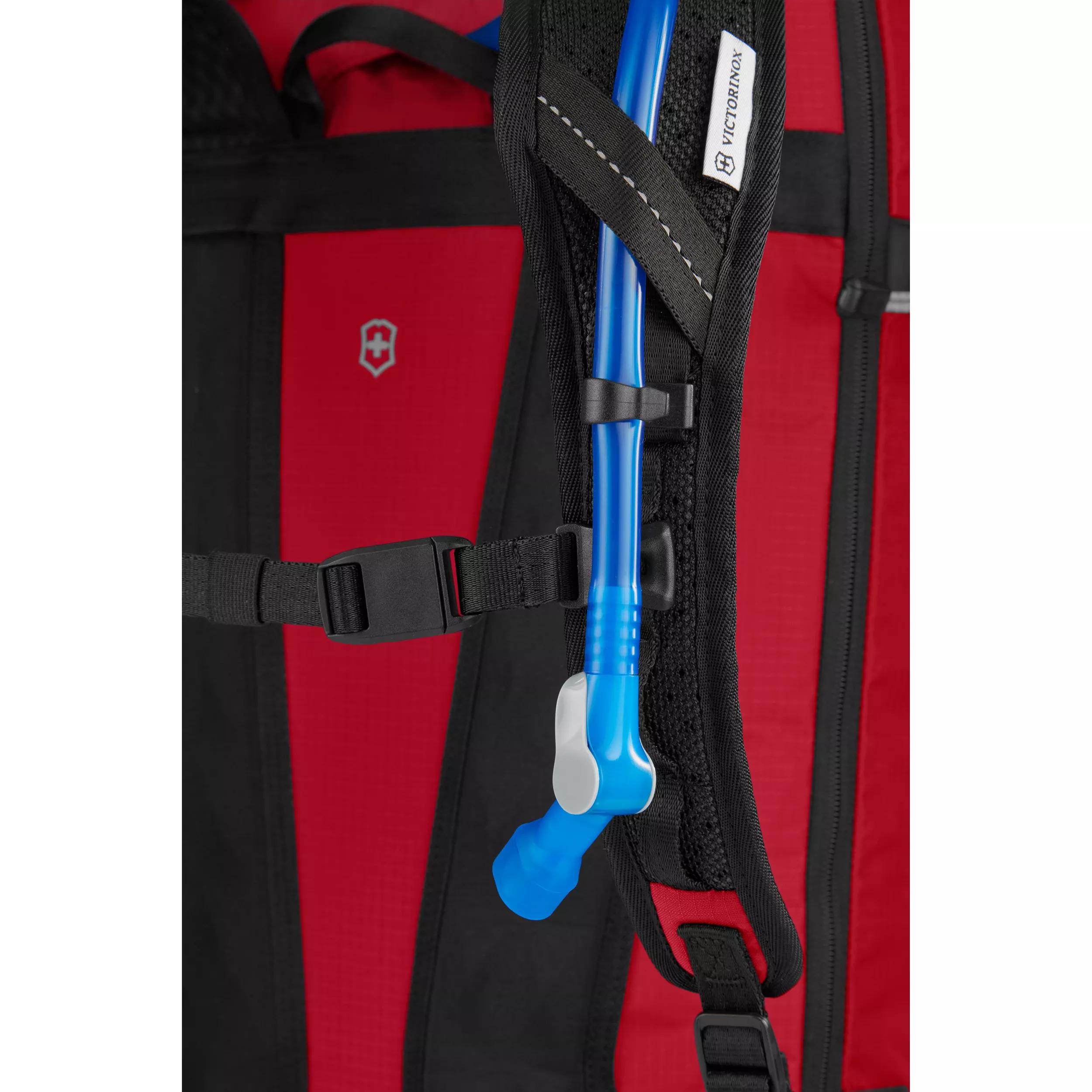Altmont Active Lightweight Compact Backpack-rot