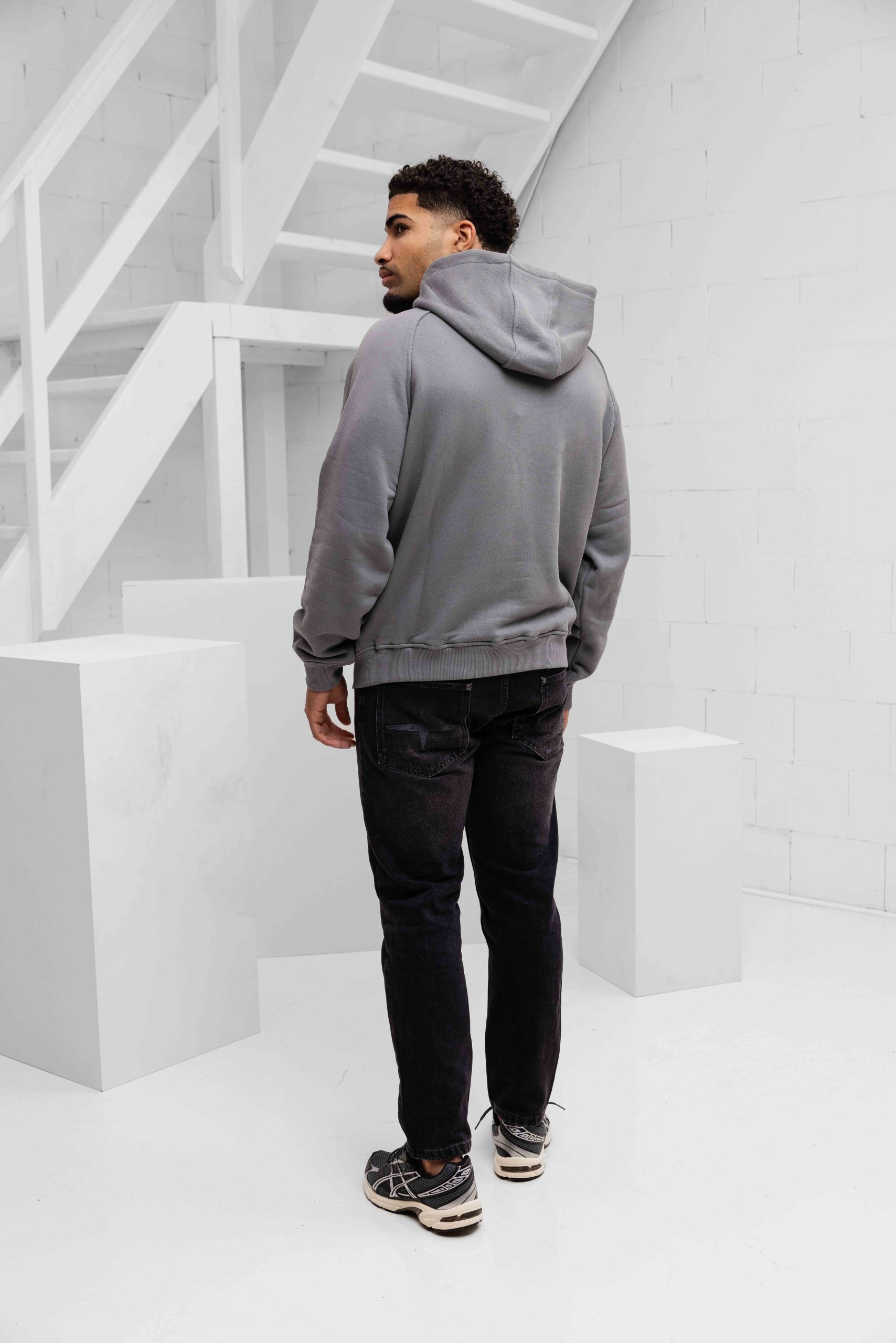 Off The Pitch Wardrope Essentials Hoodie Heren Grijs