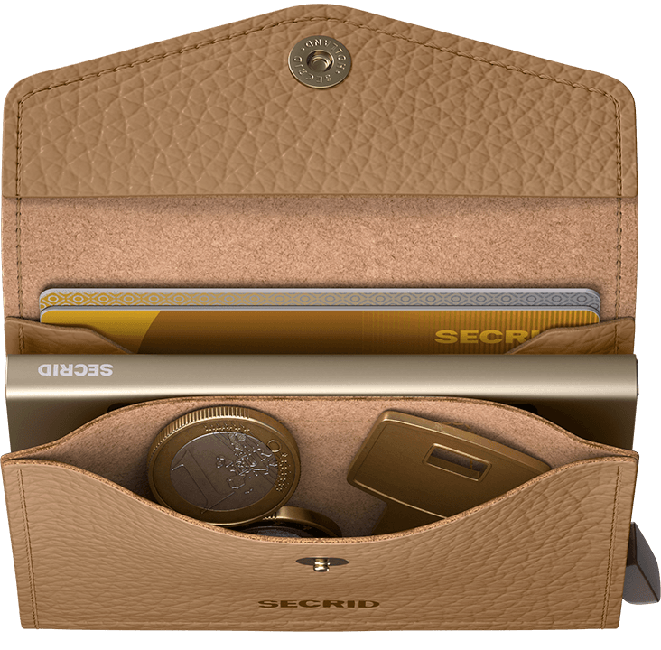 Envelope wallet pebble