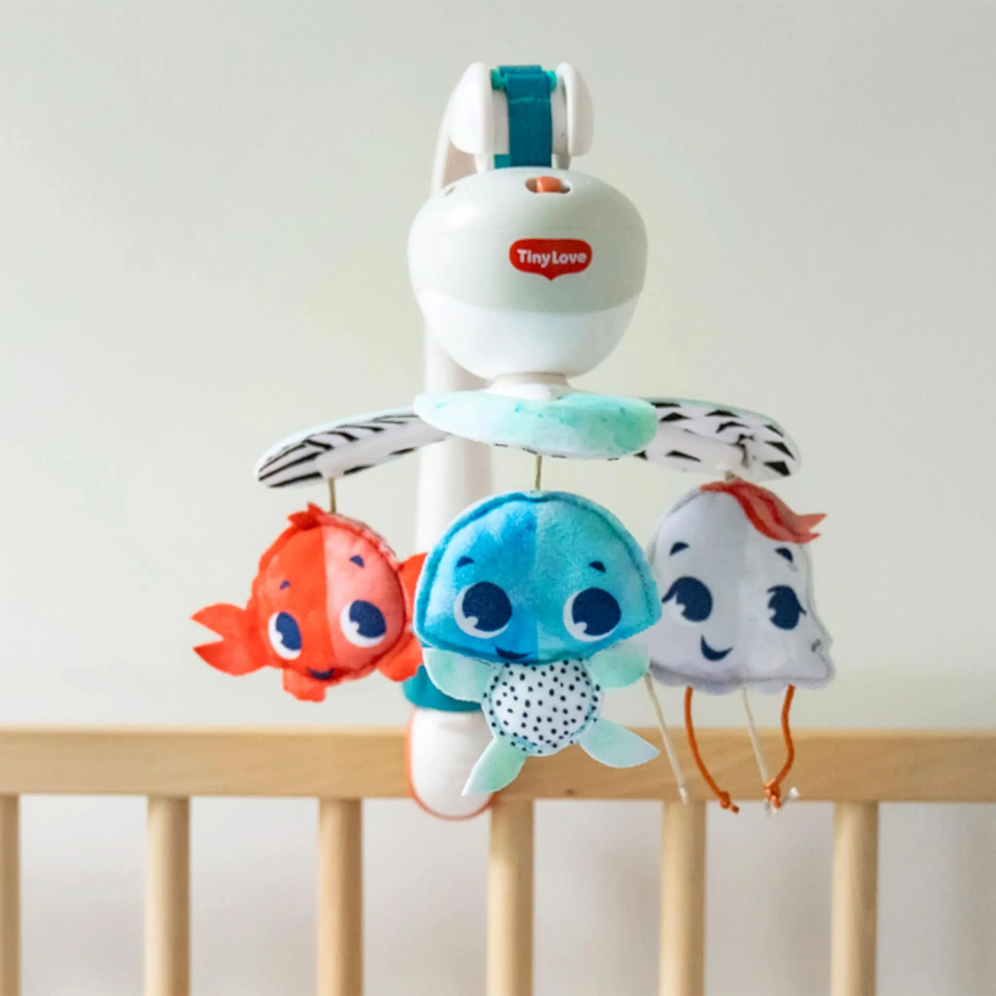 Tiny Love Mobile 3-en-1 Treasure the Ocean™