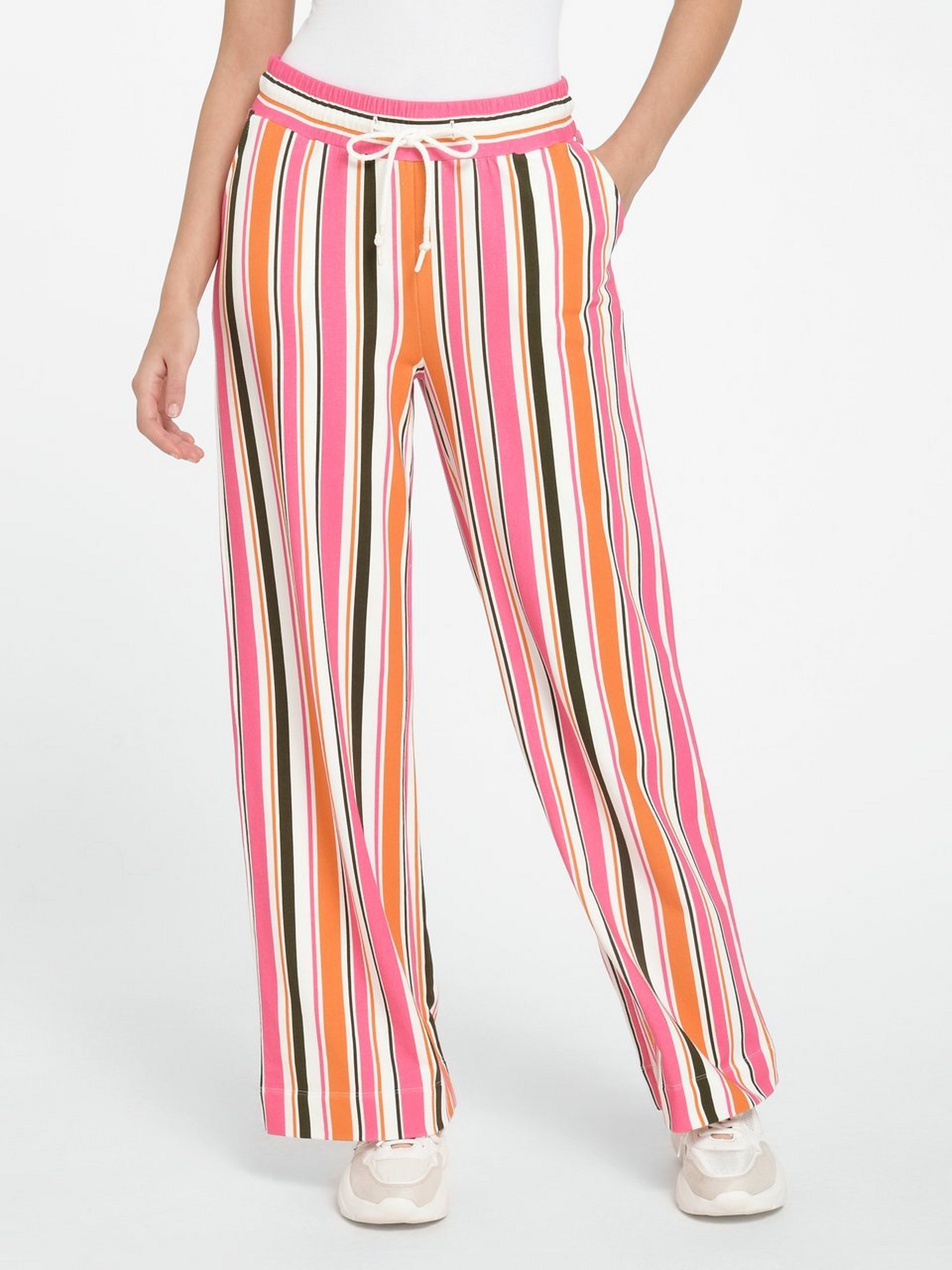 Lange Sweathose mit weitem Bein