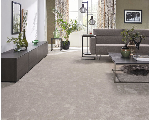 Percy beige krullend velours tapijt, 400 cm breed (per meter verkocht)