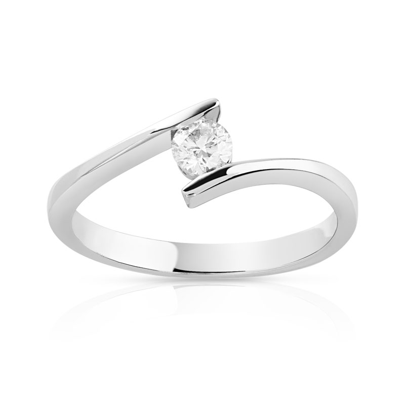 Bague solitaire or 750 blanc 20/100e de carat