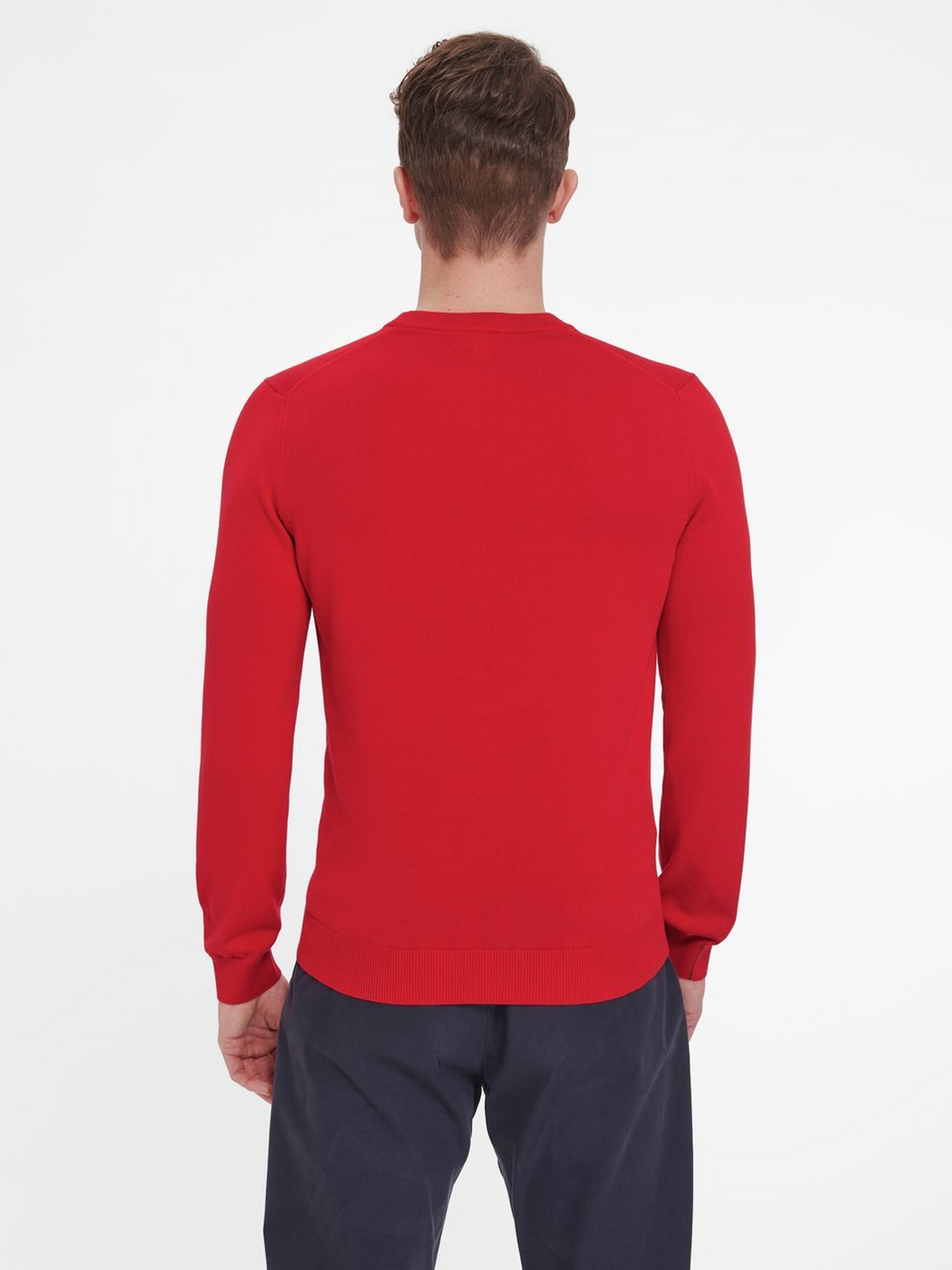 Rundhals-Pullover