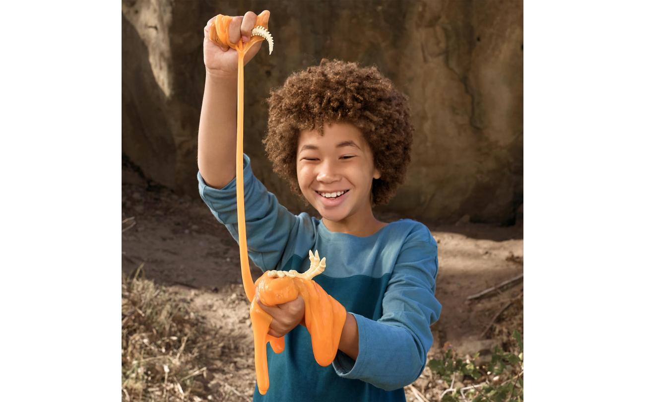 Dino Fossil Find verrassingsei met dinoskelet