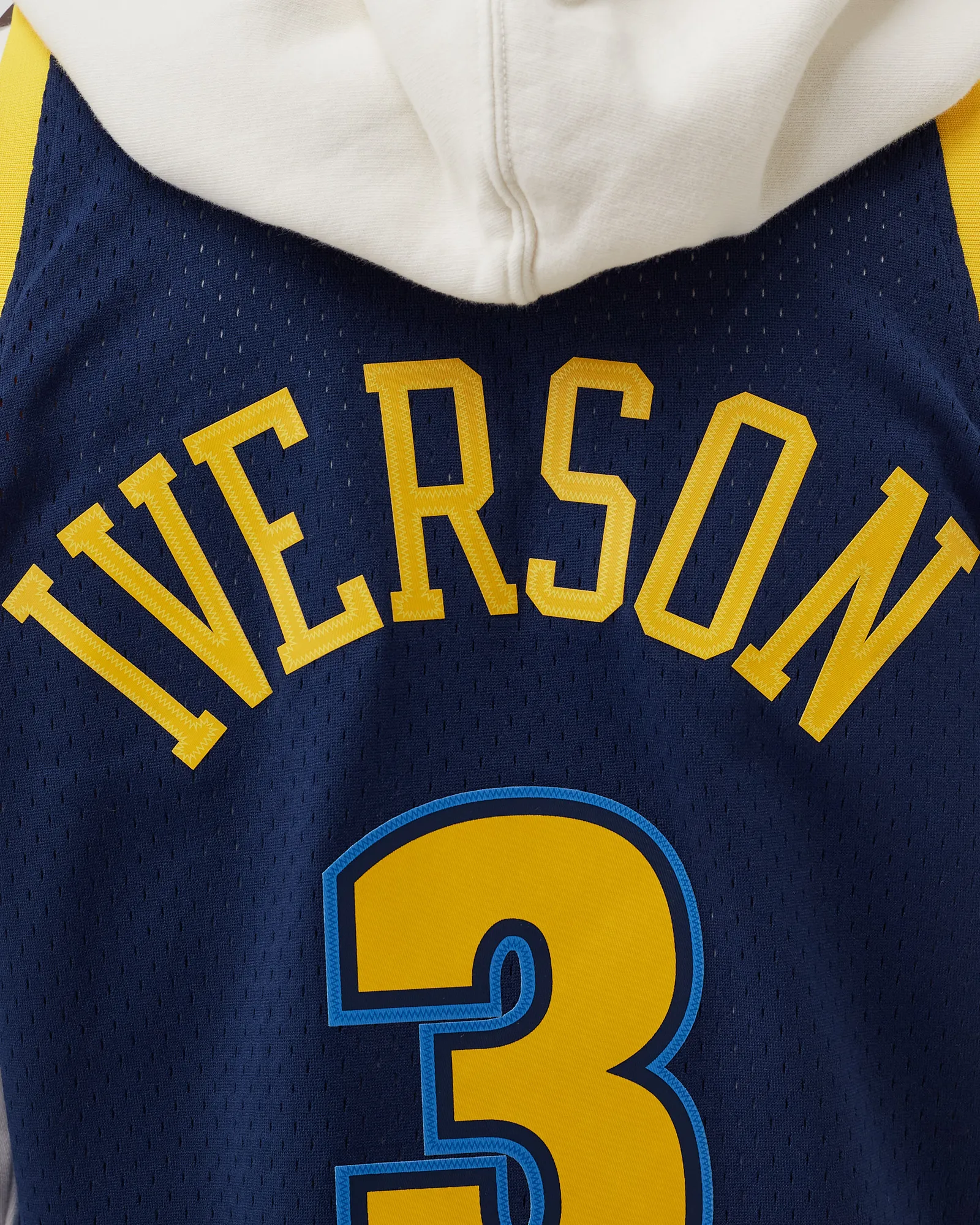 Mitchell & Ness NBA SWINGMAN JERSEY DENVER NUGGETS ALTERNATE 2006-07 ALLEN IVERSON #3