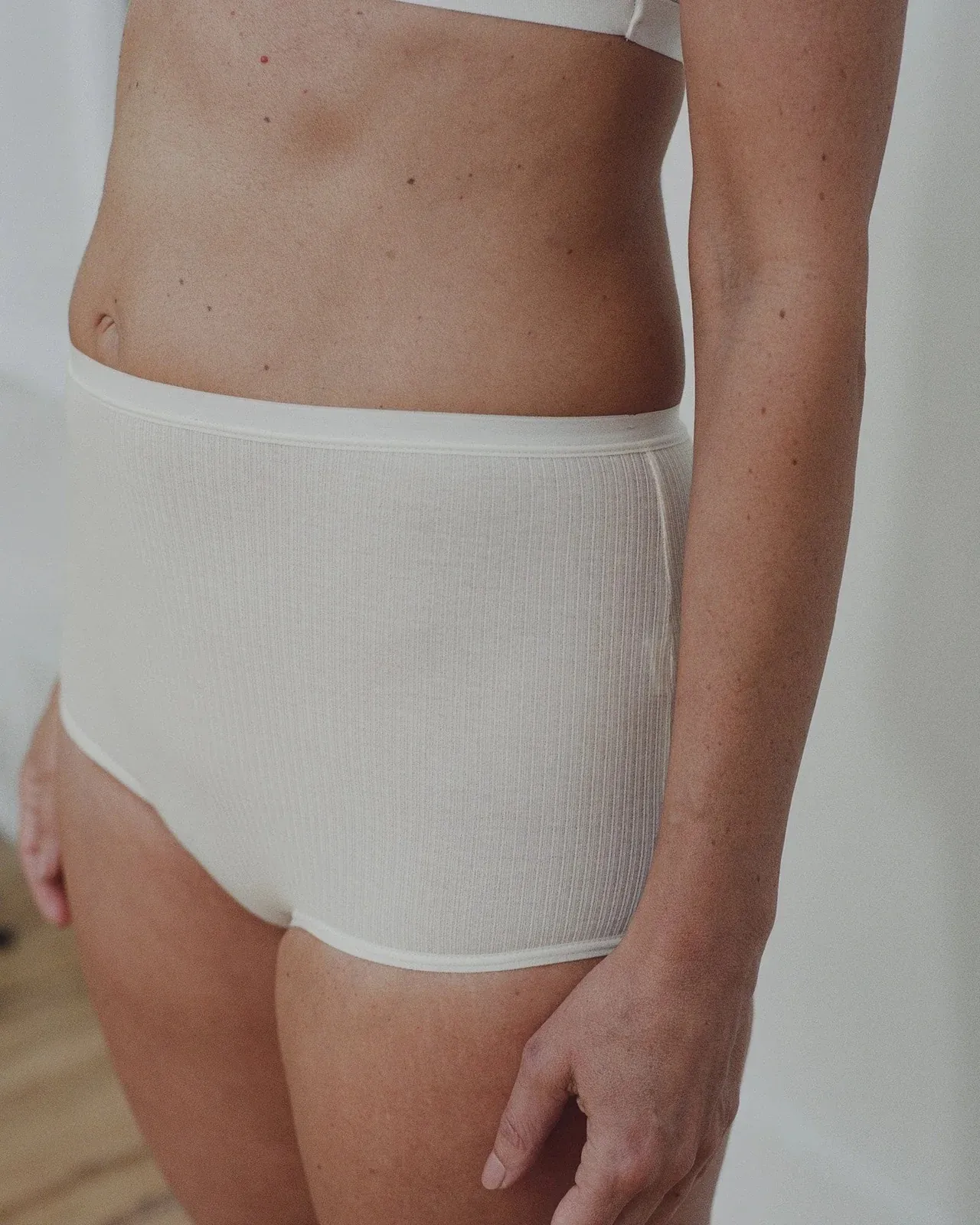 Culotte taille haute côtelée Bell Baserange