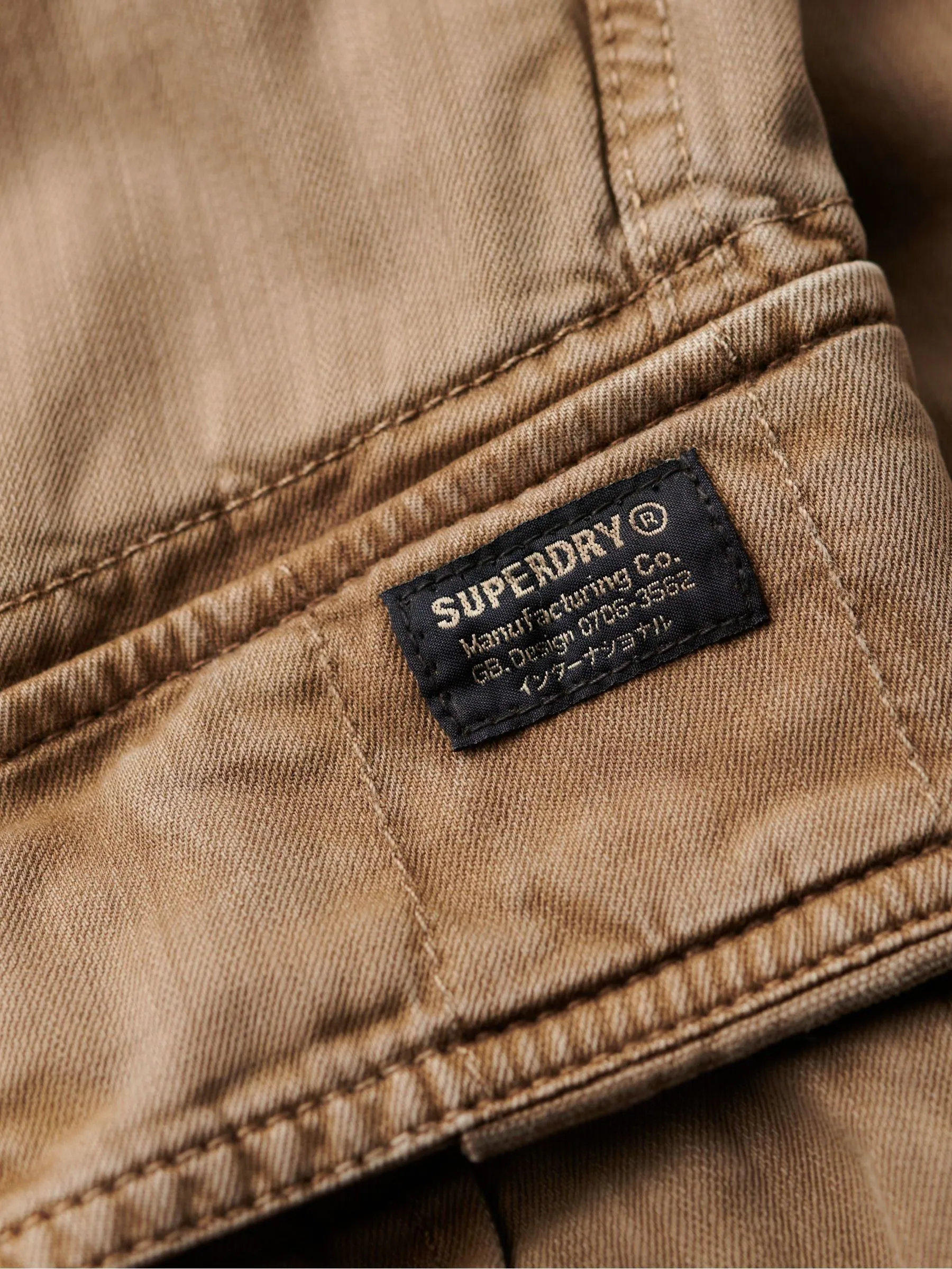Superdry Core Cargo Relaxed-fit shorts