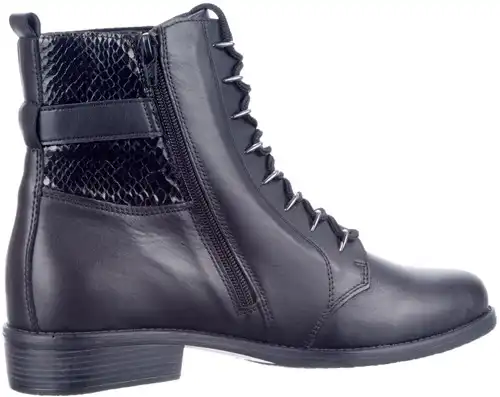 D0F72-01 Remonte zwart - maat 38 veterboot zwart - maat 38 Calandschoen