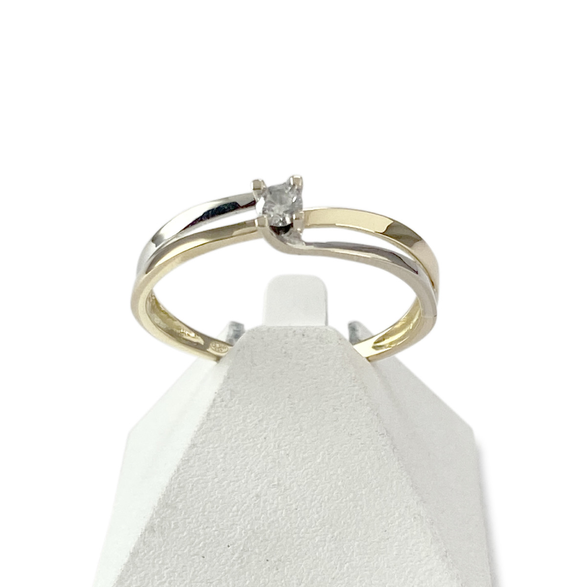 Bague d'occasion 2 ors 750 diamant