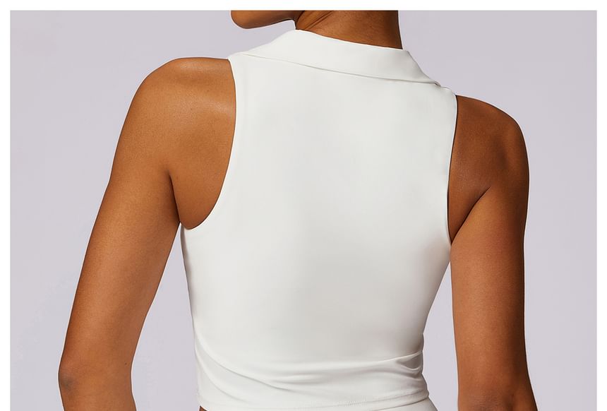 Skinniano - Sport tanktop met kraag en effen cropped pasvorm