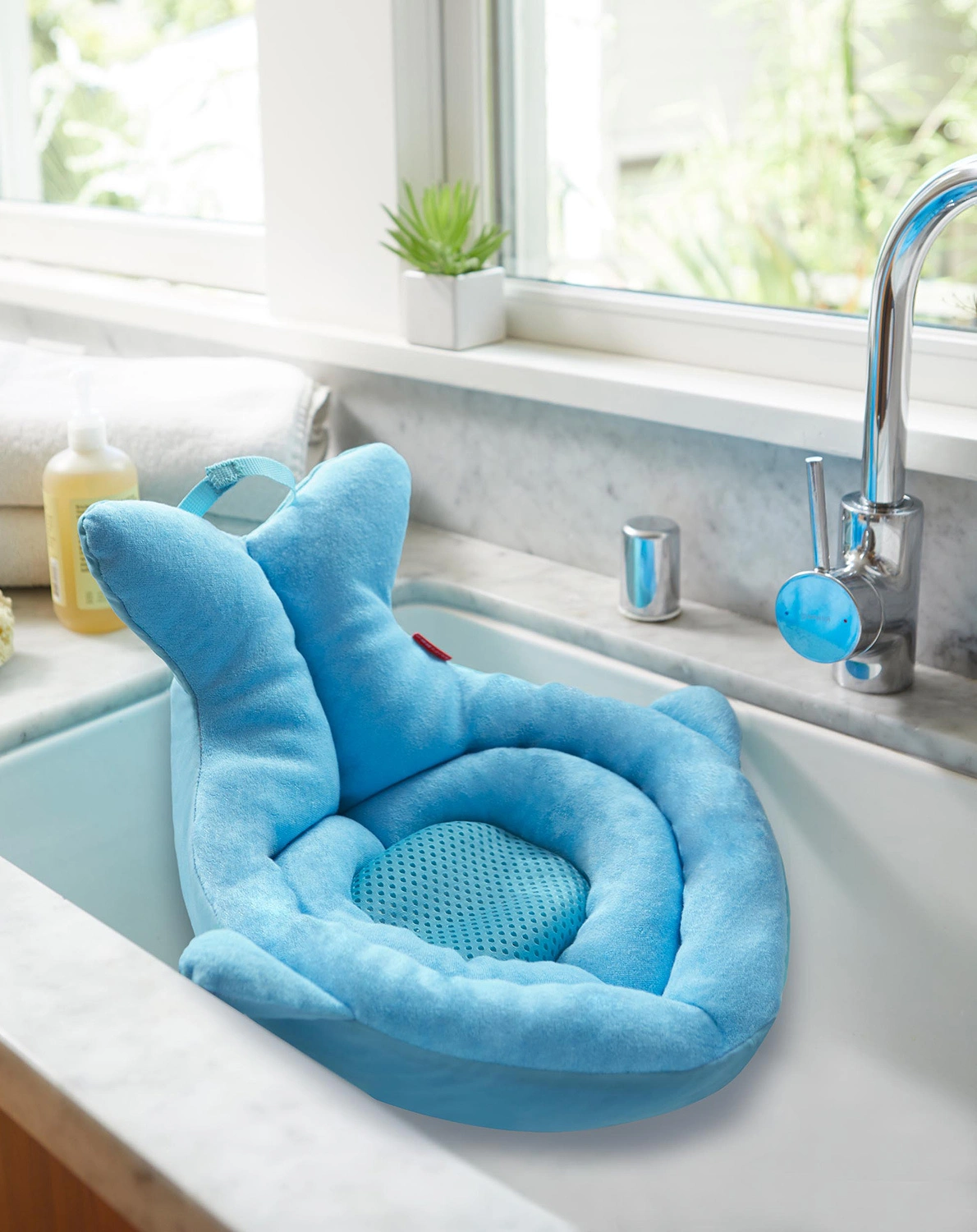 Waschbecken-Badeeinsatz MOBY in blau