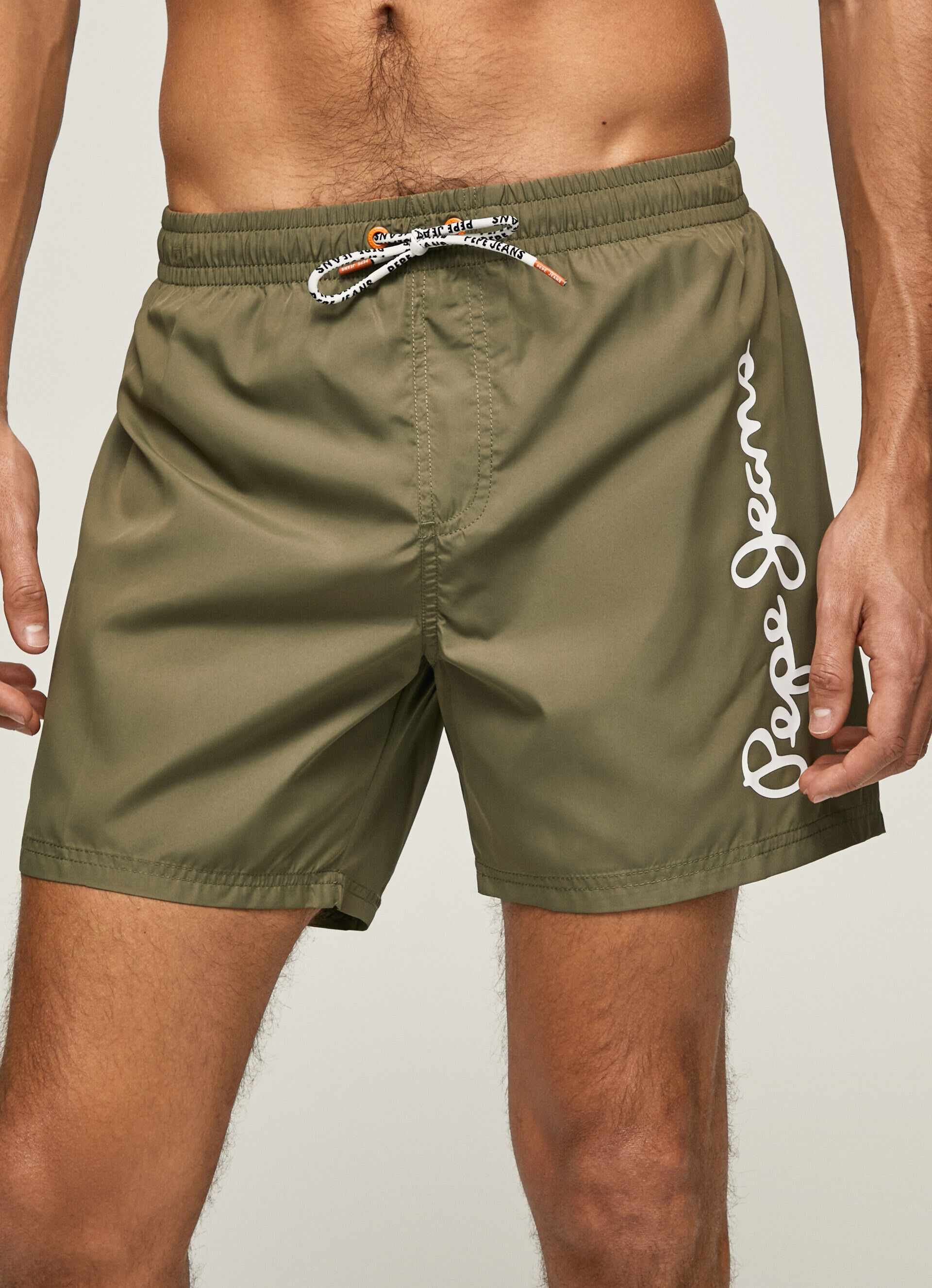 Maiô Finnick Plain Bermuda - verde cáqui Harvard