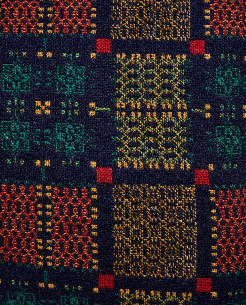 CAPA DE ALMOFADA EM LÃ JACQUARD MULTICOLORIDA