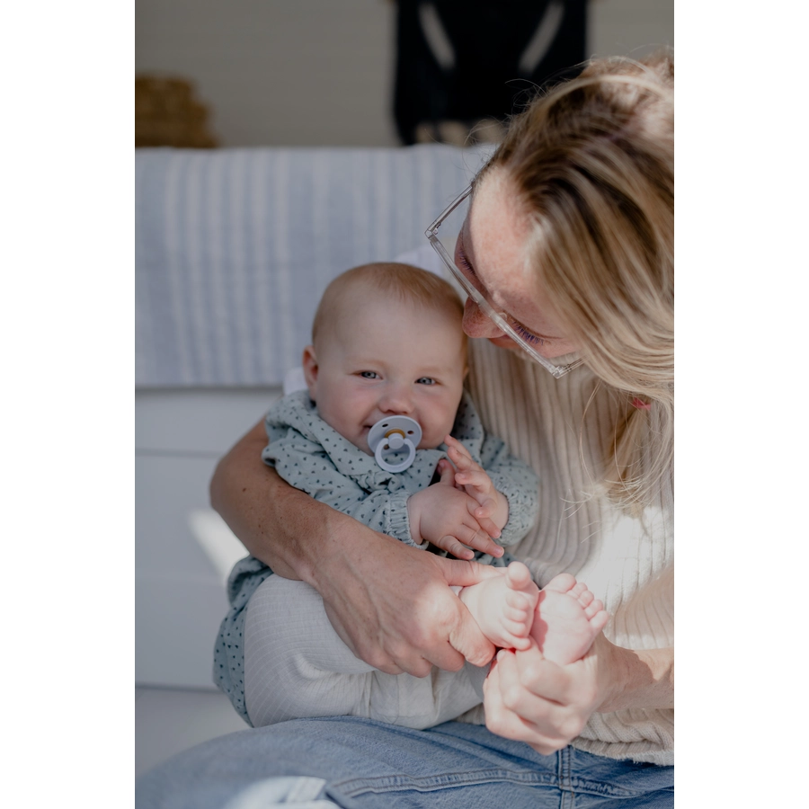 BIBS® Schnuller Colour Anatomischer Sauger Baby Blue & Petrol 0-6 Monate, 2 Stk.