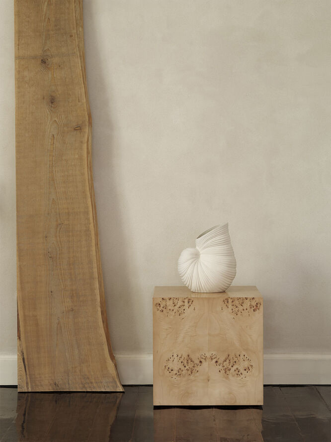 ferm LIVING Shell Vase - Off-white Off-white