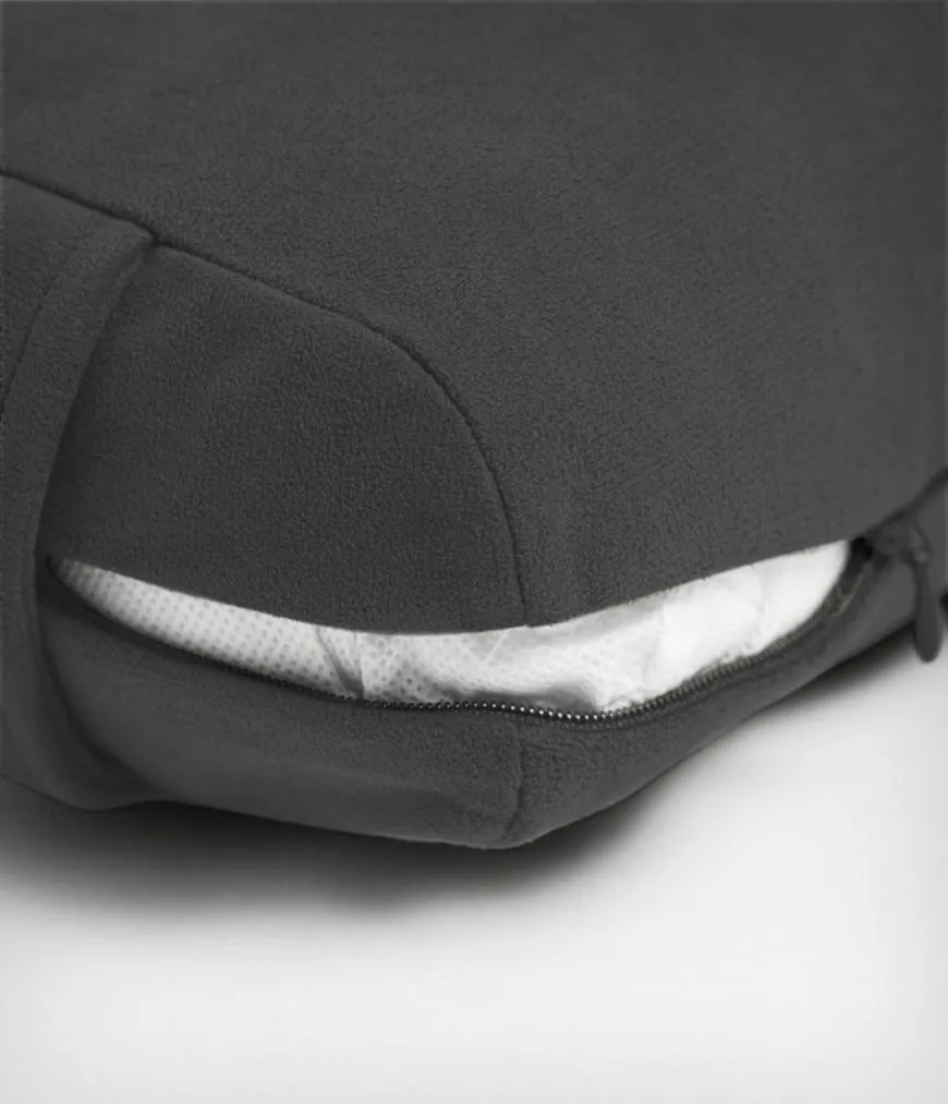 Manduka Lean Yoga Bolster THUNDER