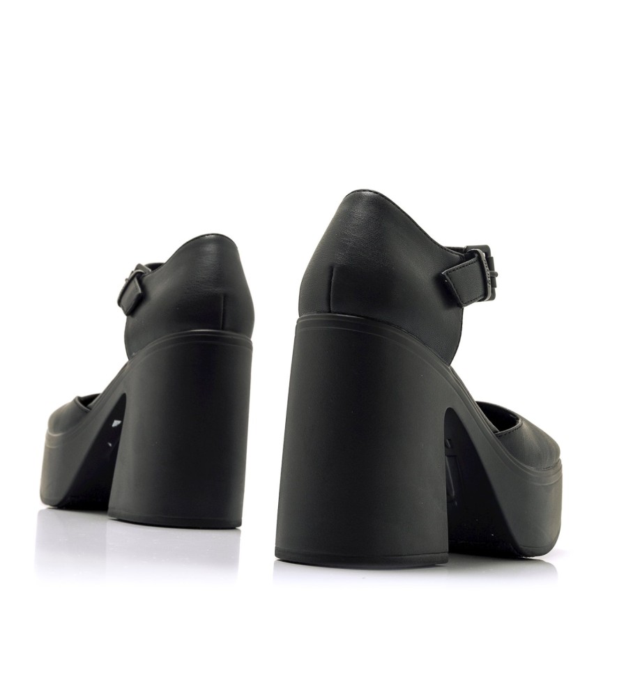 Sapatos Mustang Iron Pretos - Altura do Salto 8cm -
