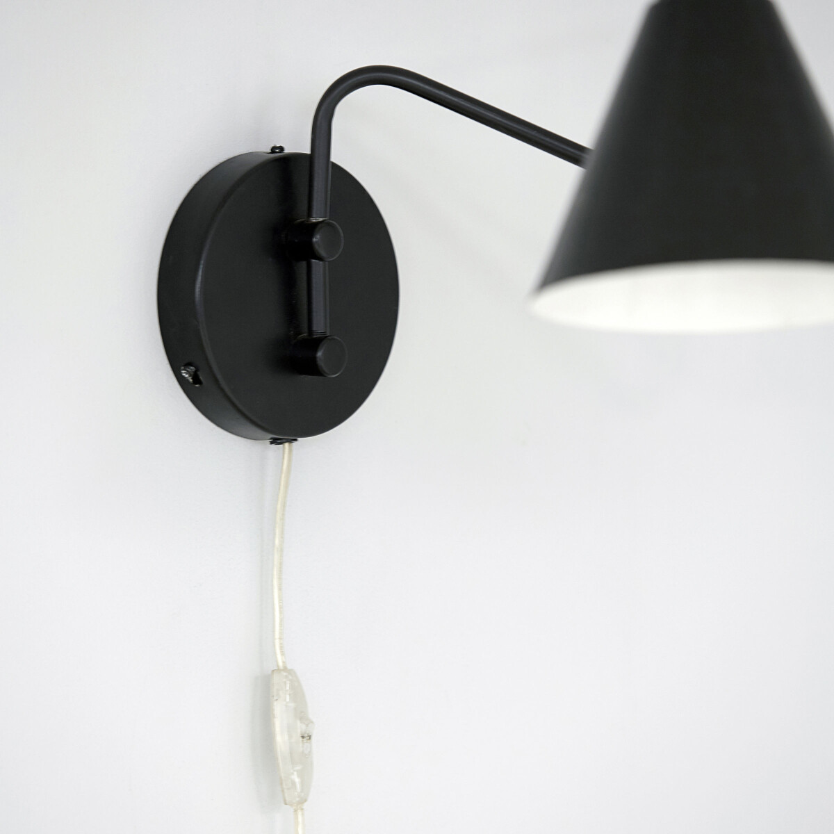 House Doctor - Væglampe - Game - Sort - L 70 CM