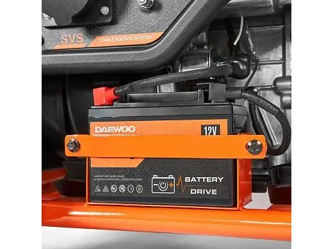 Daewoo GDA6600EI, 5000 W, 230 V, 17 L, benzin, 312 cm³, 9,5 hk