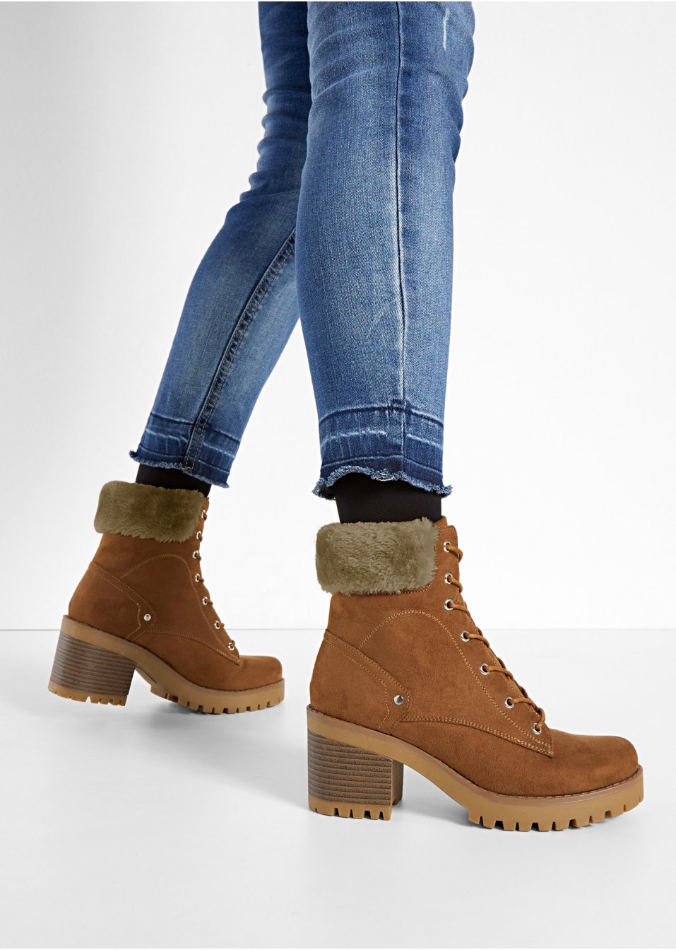 Bottines à lacets