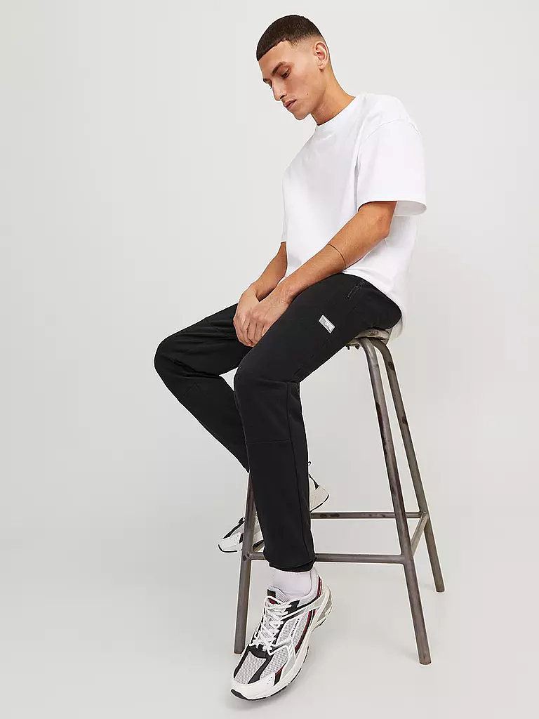 JACK & JONES Jogginghose JPSTWILL JJAIR schwarz