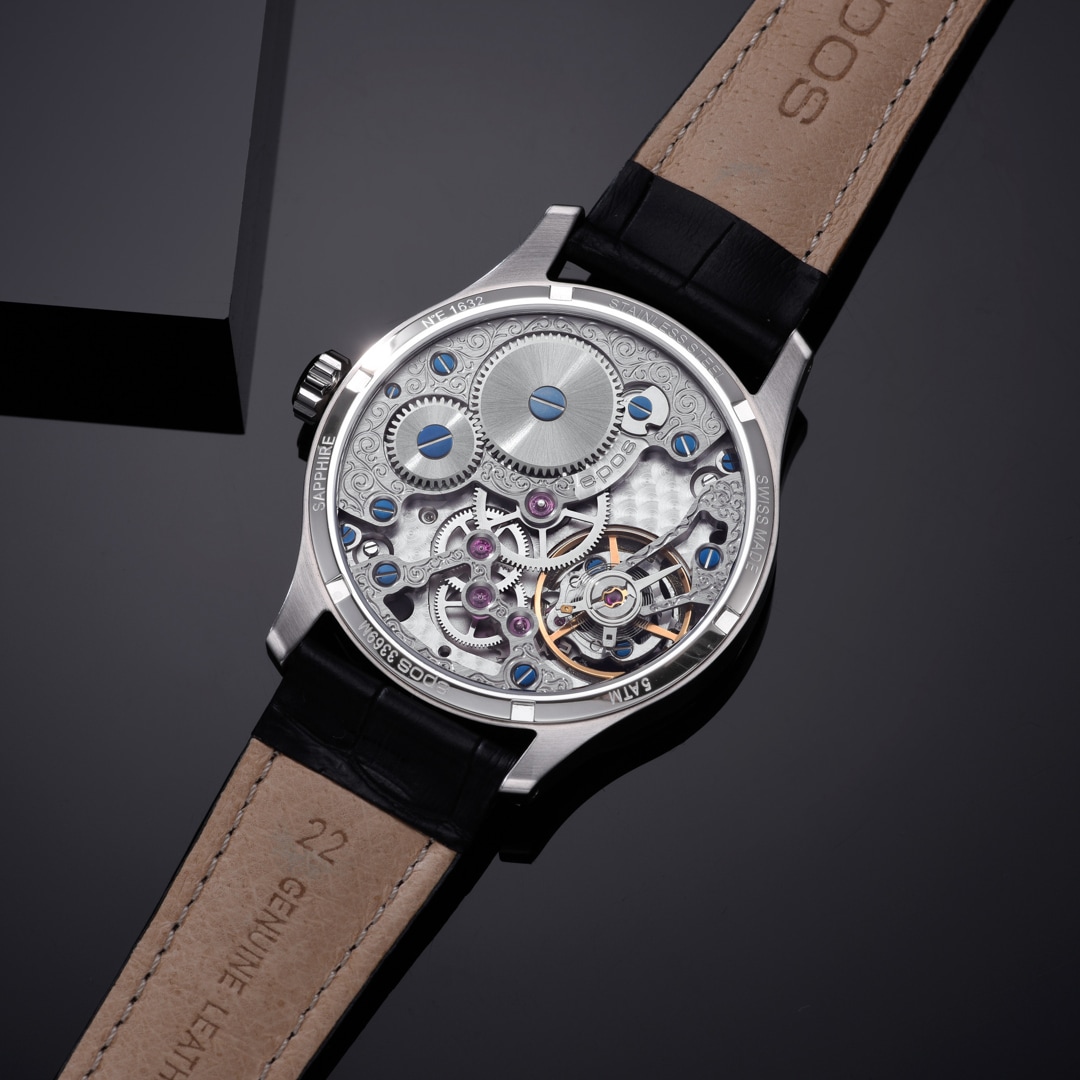 Epos Artistry 3404 Mechanical Big Date
