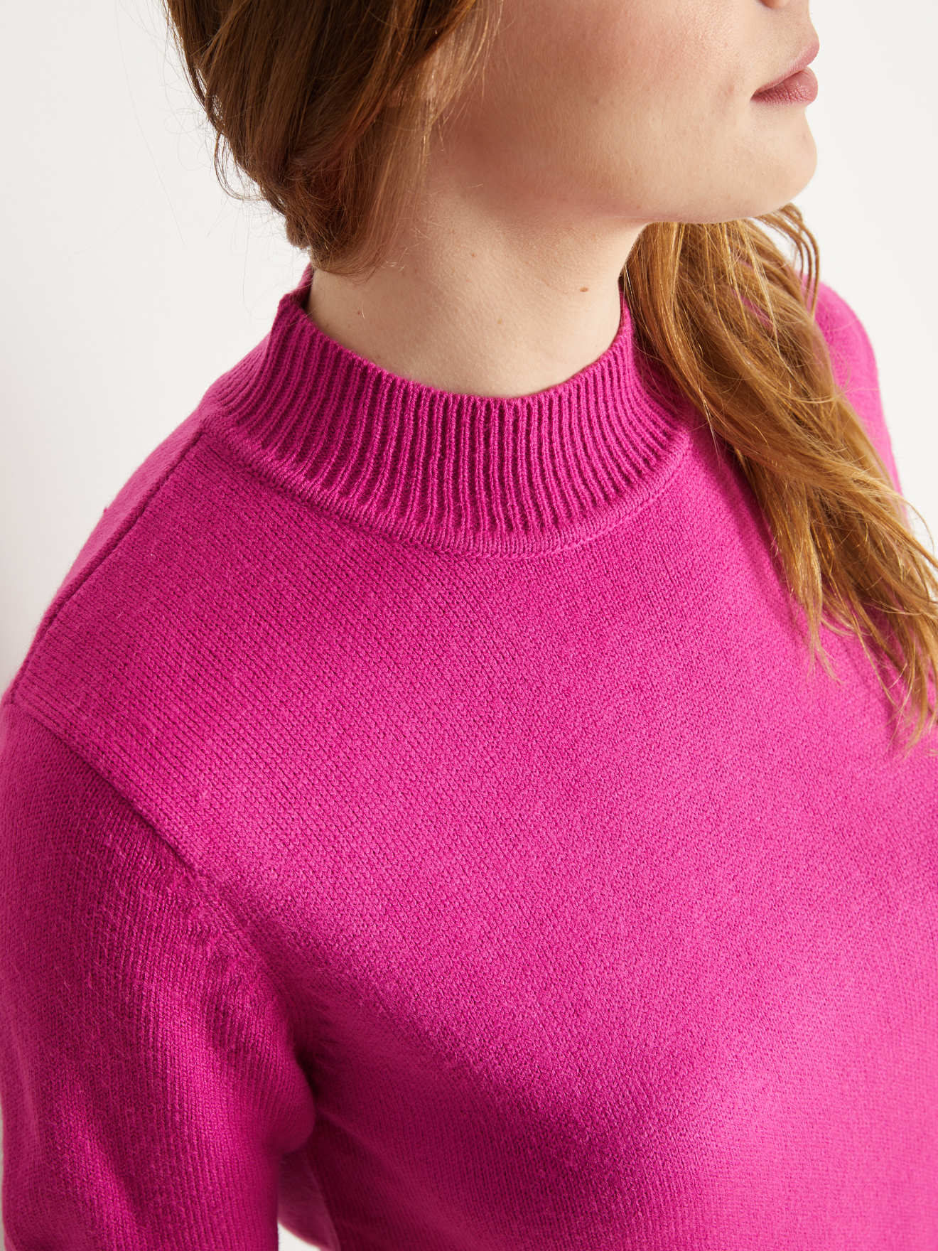 Pull col montant manches courtes