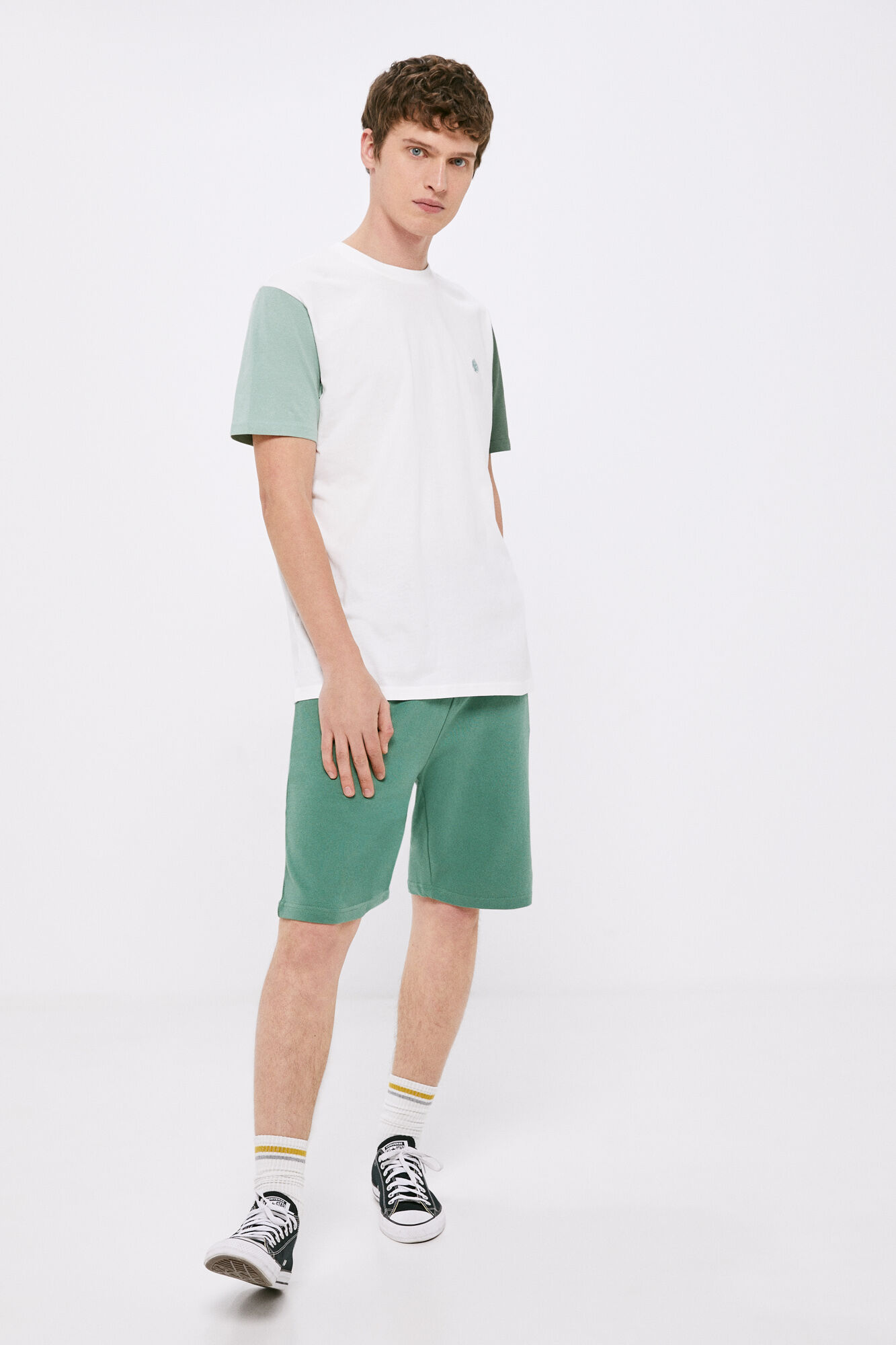 Camiseta color block - marfim