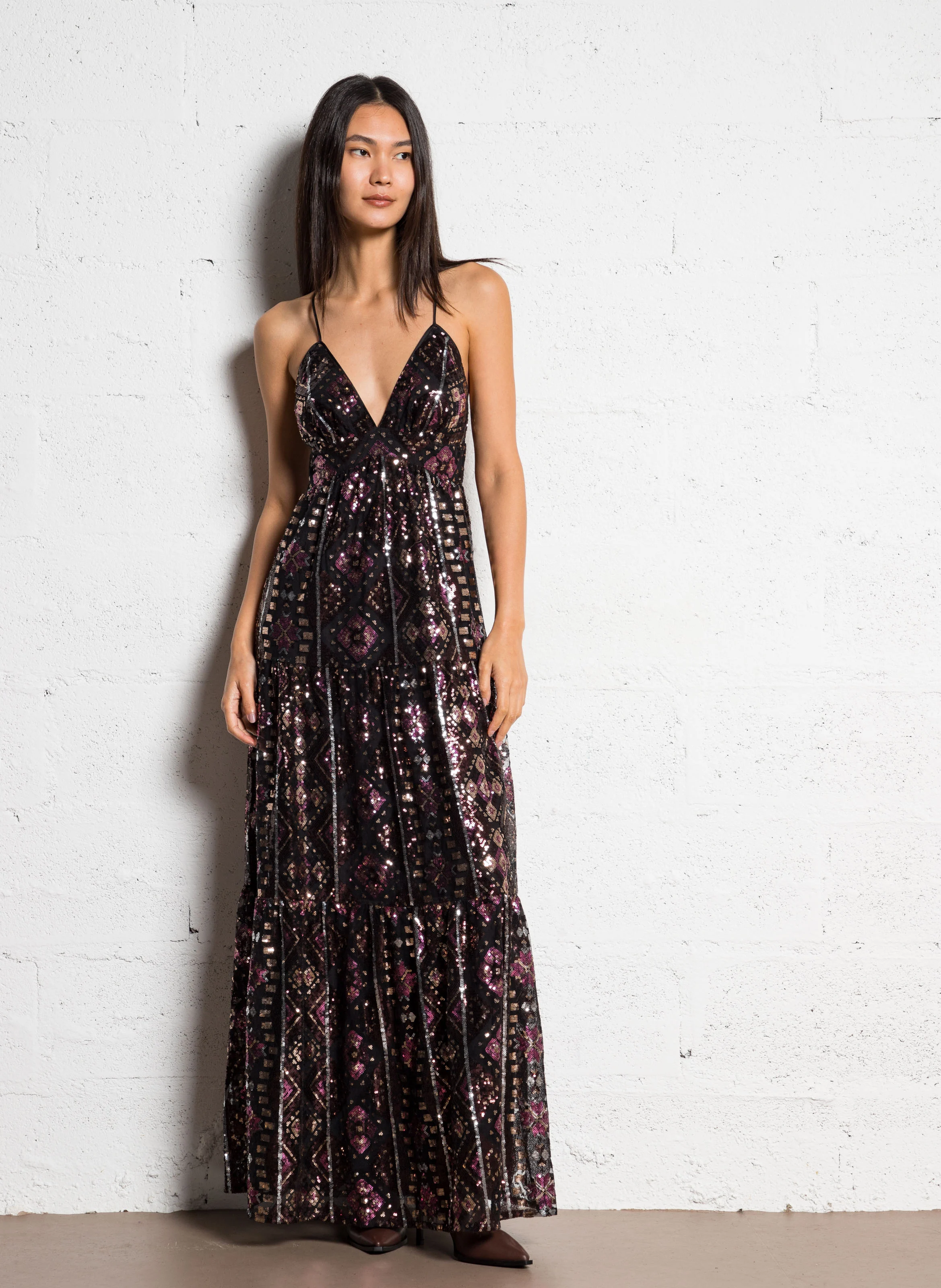 PENELOPE - Robe longue à sequins | Noir