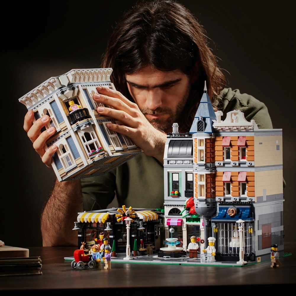 LEGO Creator 10255 Experten-Montageplatz-Set für Erwachsene