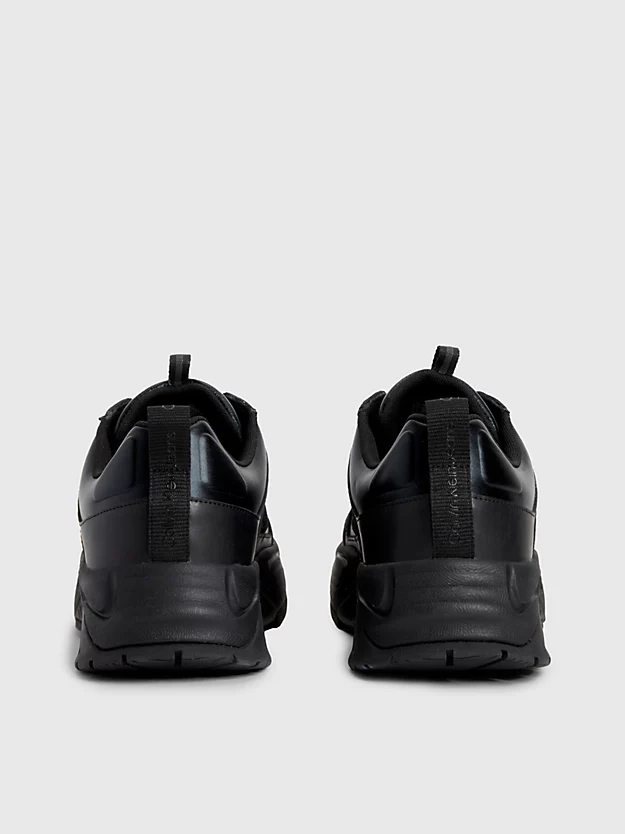 Tênis robusto de couro Vibram®
