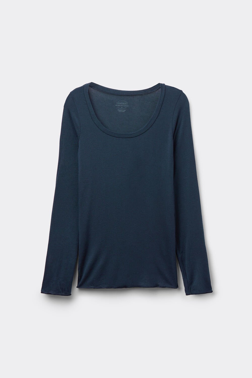 Blusa de manga comprida com decote redondo em modal ultraleve com cashmere.