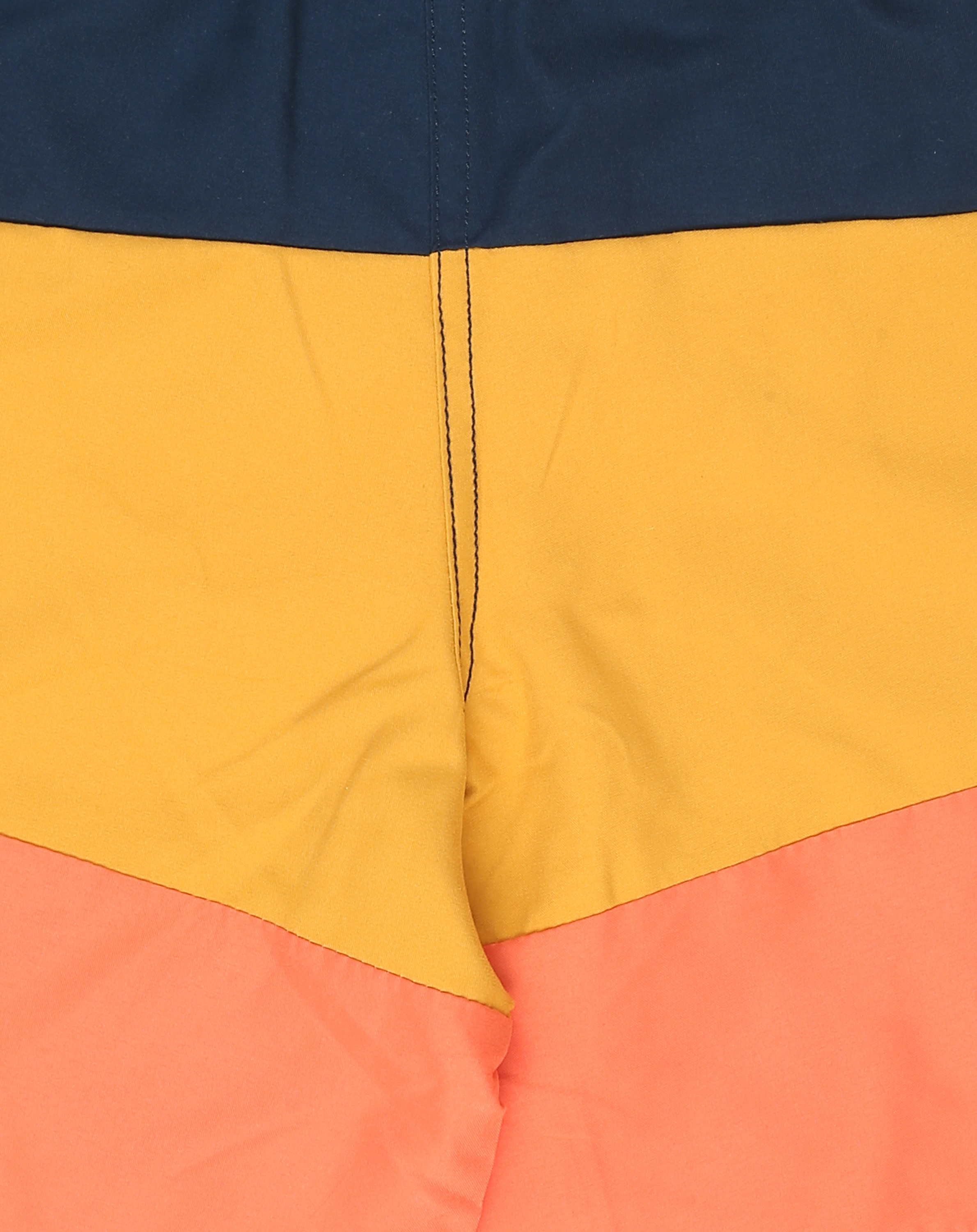 Badeshorts UIMARI in navy/rot