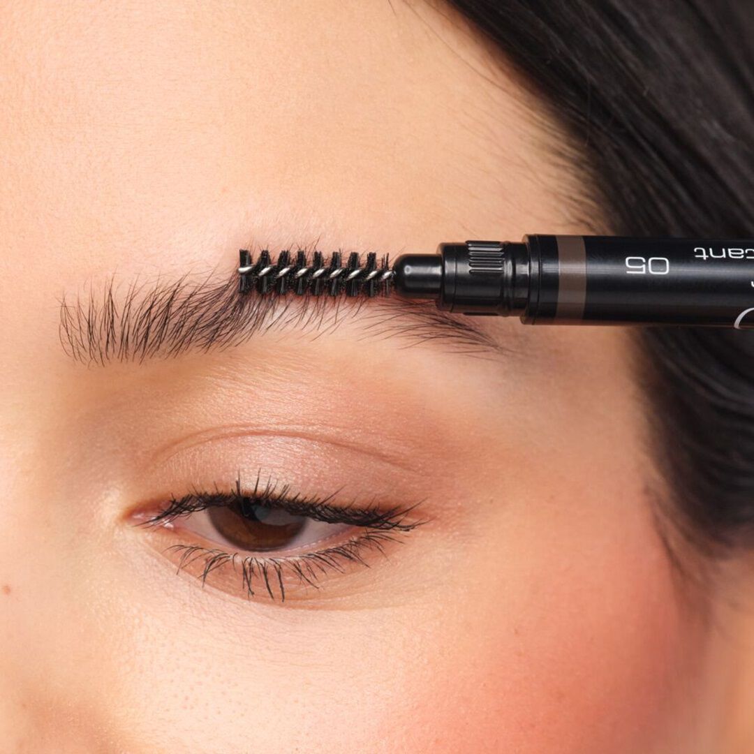 Sculpting Brow Styler