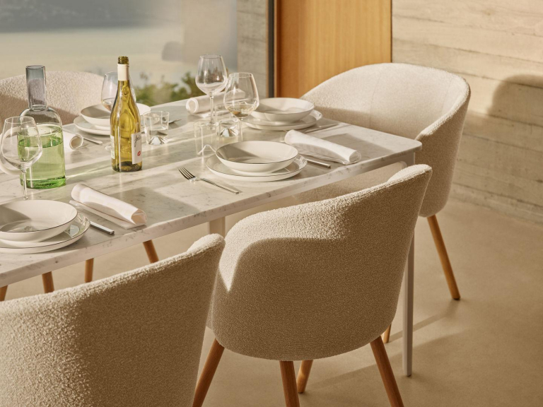 Vitra Mikado Side Chair stoel eiken onderstel Ivory