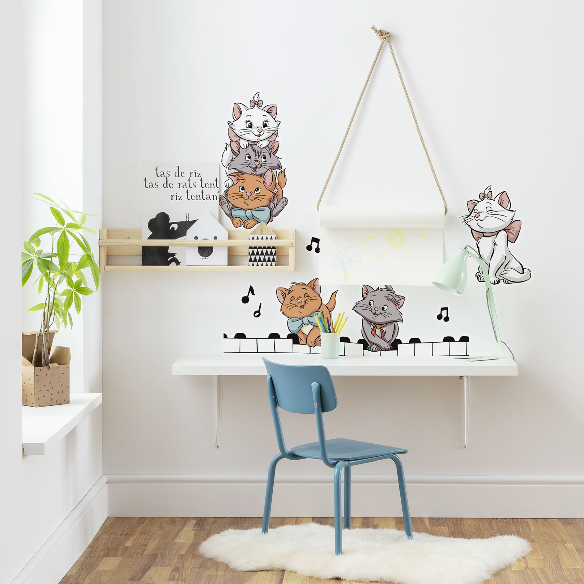 Wandtattoo ARISTOCATS KITTENS - rosa-braun-weiß - 50x70 cm