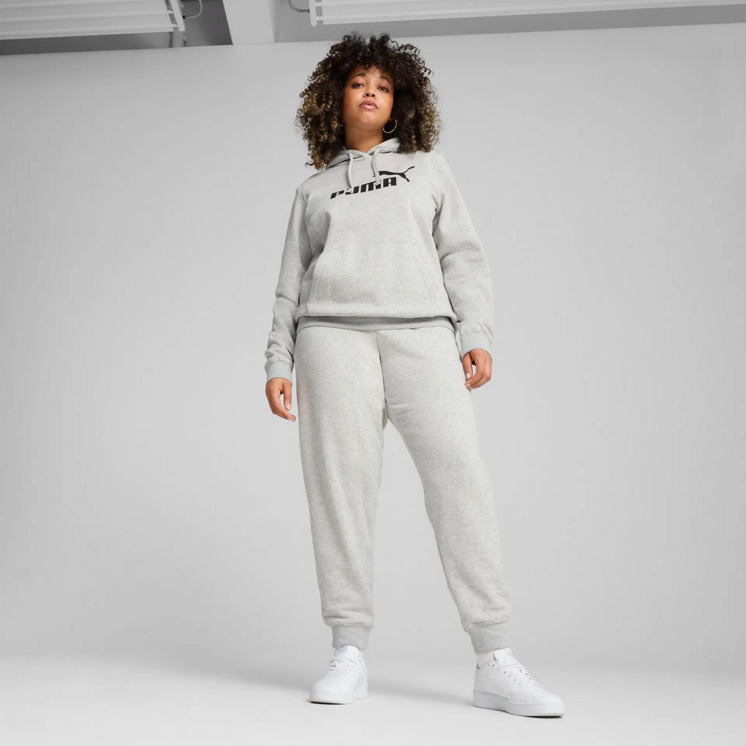PUMA  Essentials No. 1 Logo Hoodie Dames