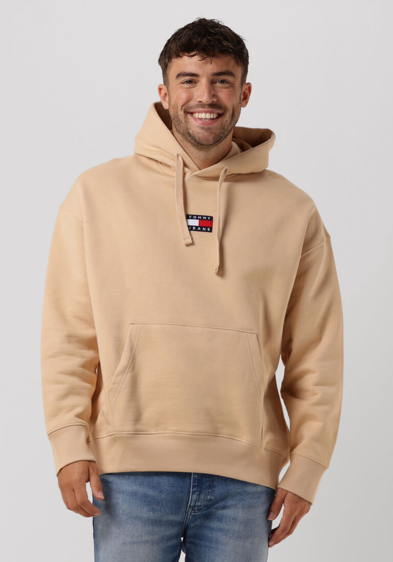 TOMMY JEANS camel tommy jeans sweater tjm tommy badge hoodie