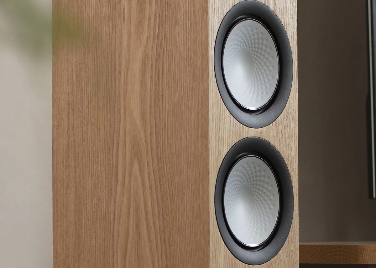 Monitor Audio Silver 200 7G Chêne naturel (la paire) Enceintes colonne