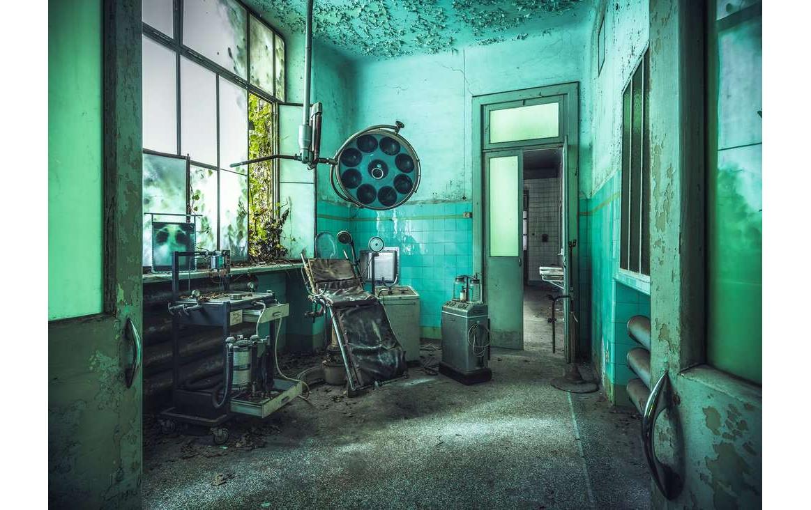 Puzzle The Madhouse – Lost PlacesKlassisches Puzzle