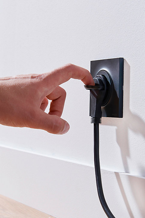 Rallonge intérieur H03VVH2-F Diall 2 x 0.75mm² 3m prise noir