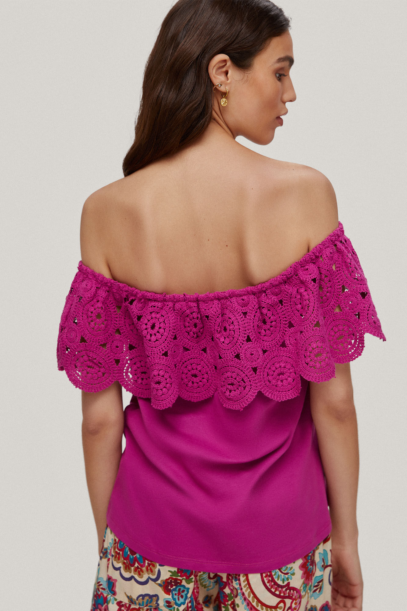 Blusa de crochê com babados - Roxa