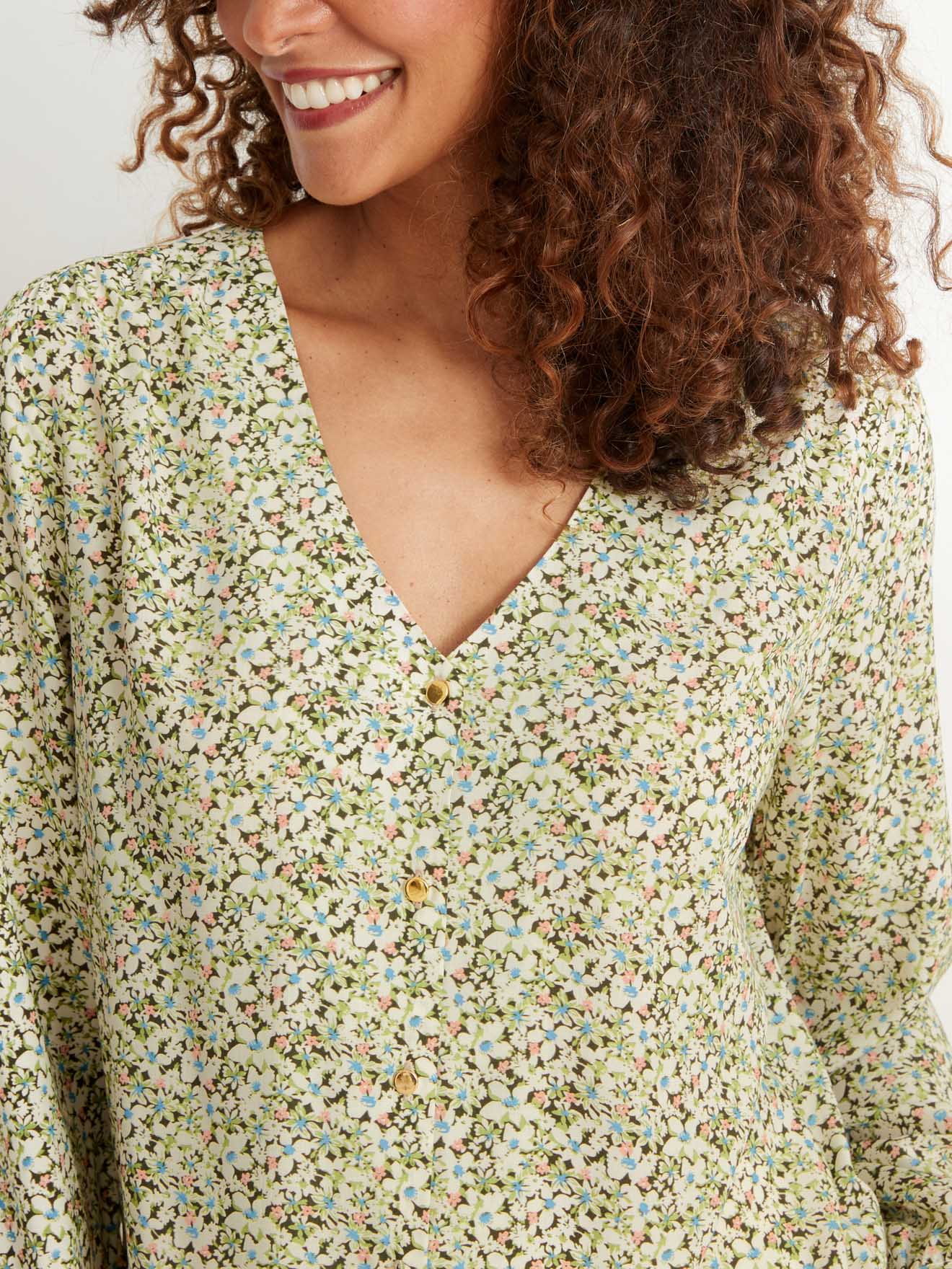 Blouse toute boutonnée