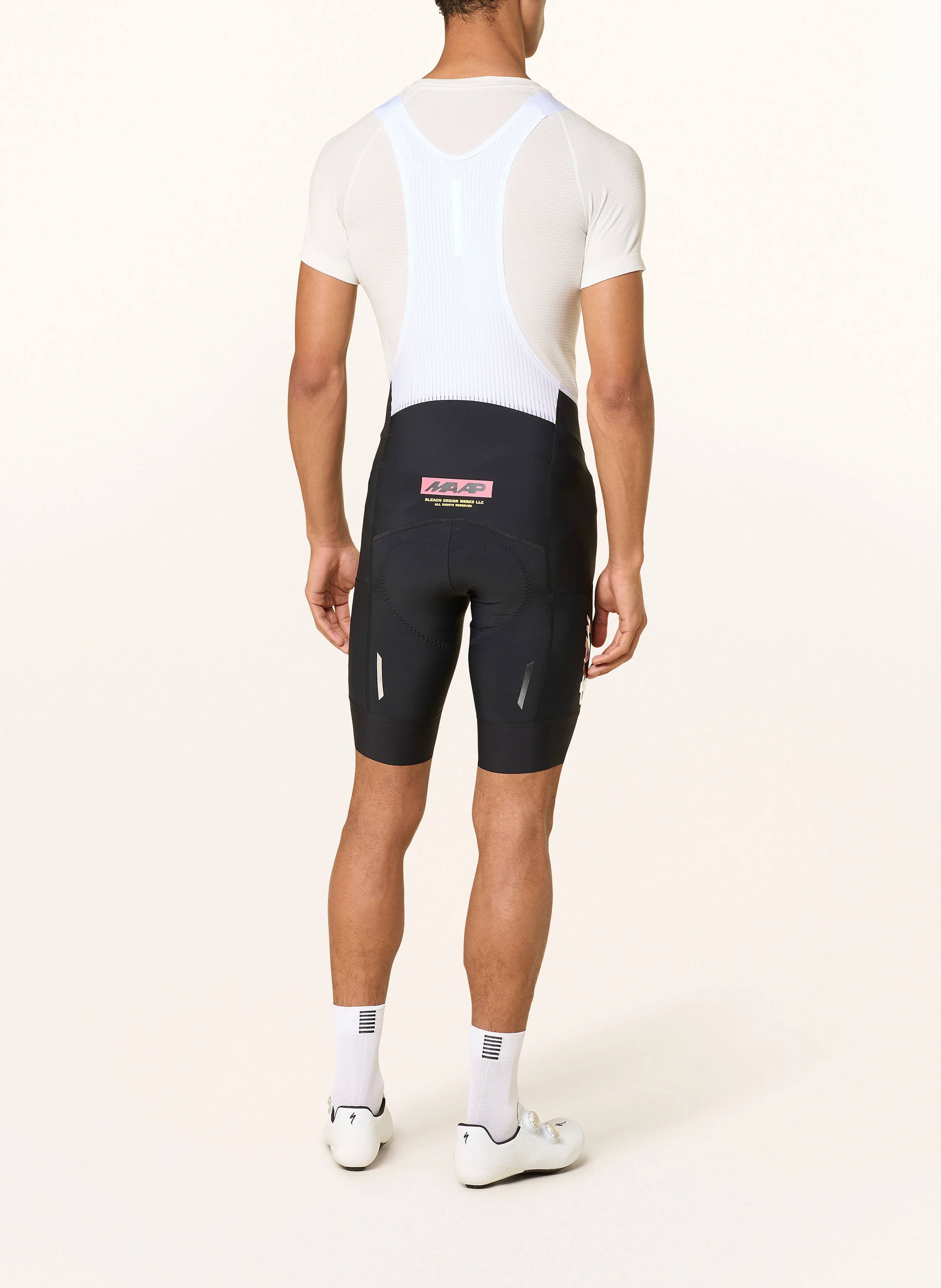MAAP Radhose MAAP × BLEACH TEAM BIB EVO CARGO mit Trägern und gepolstertem Einsatz