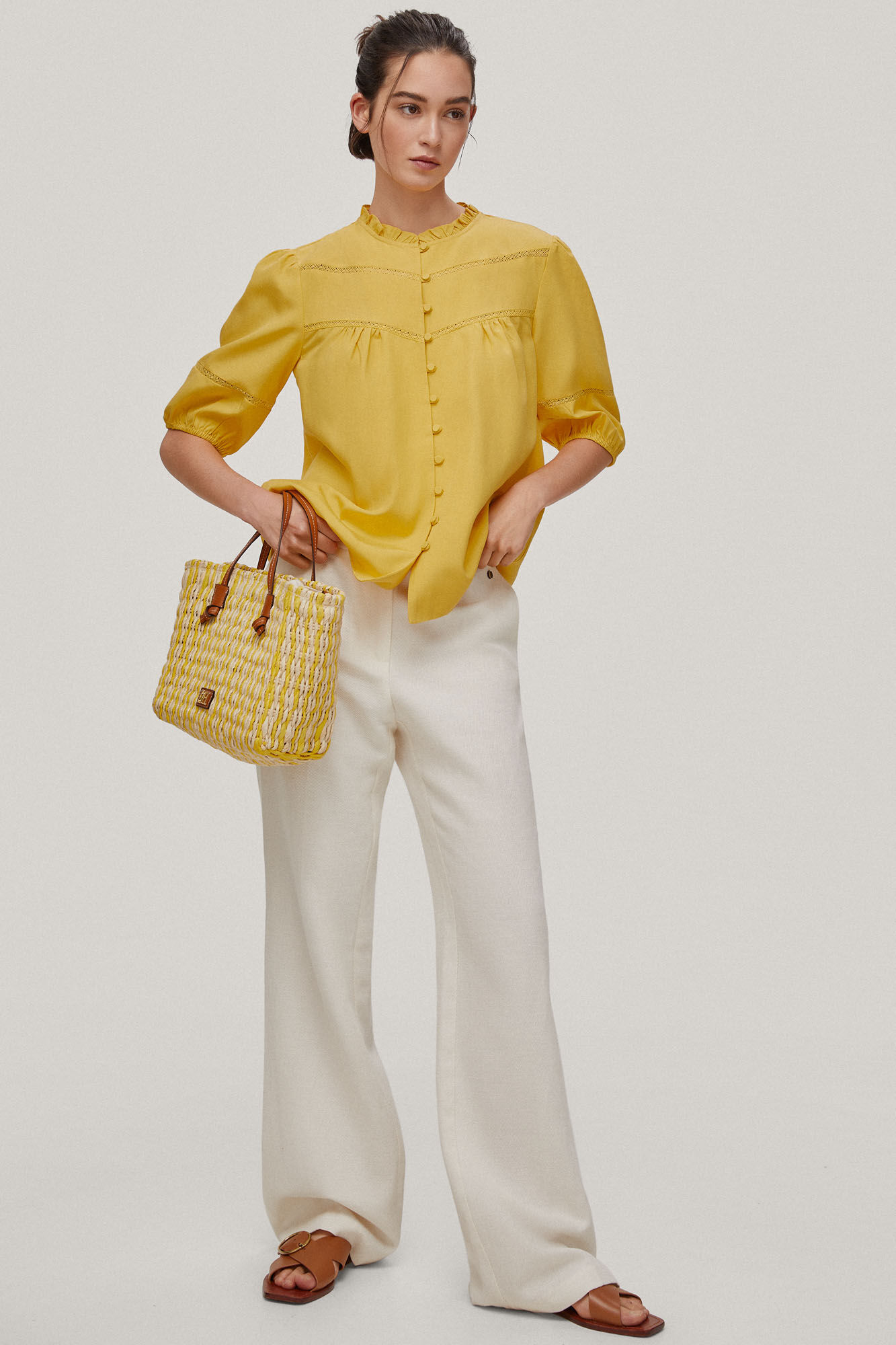 Blusa com laço - Amarela