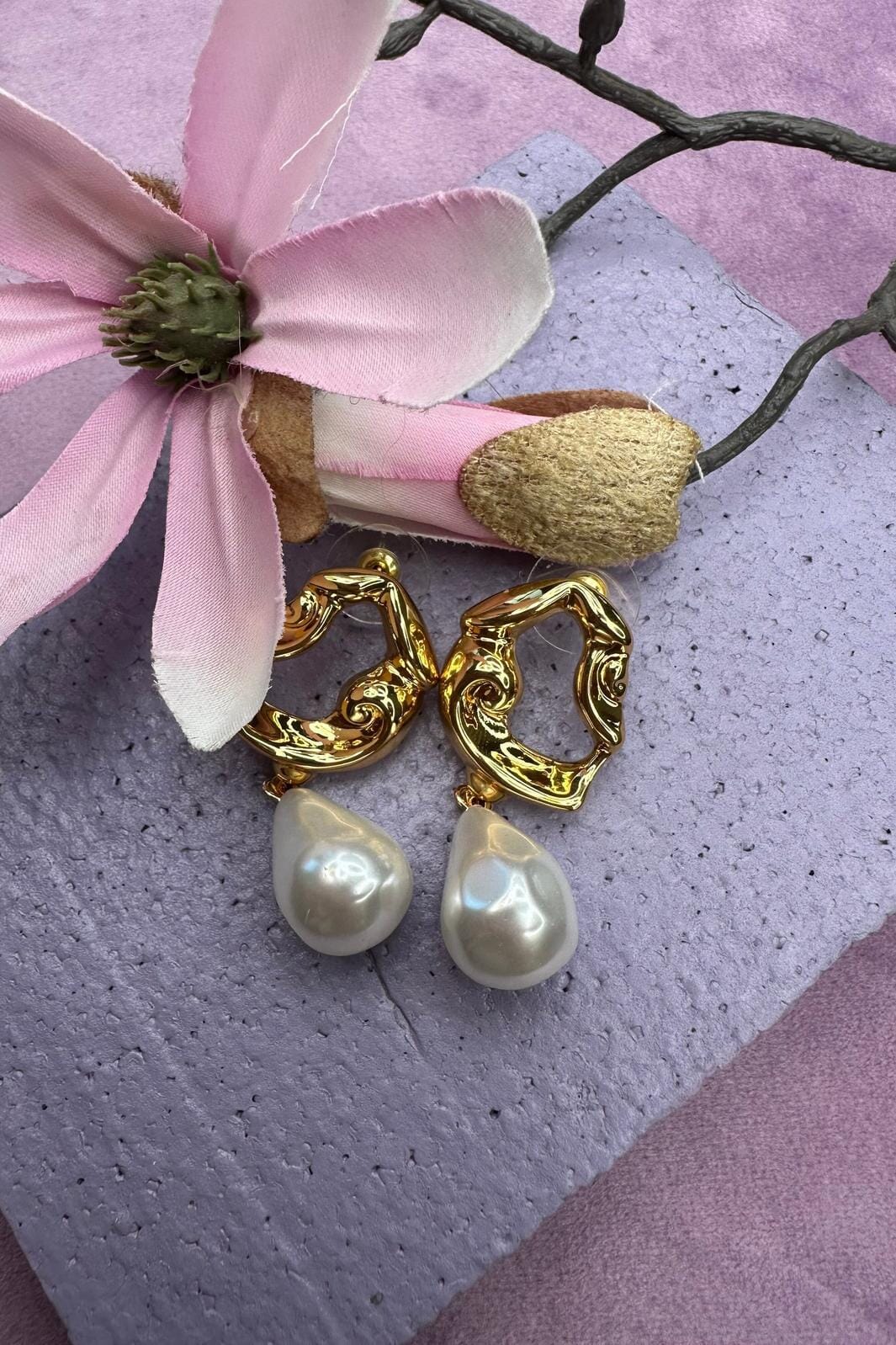 Mellow Moon Pearl Drop Earring