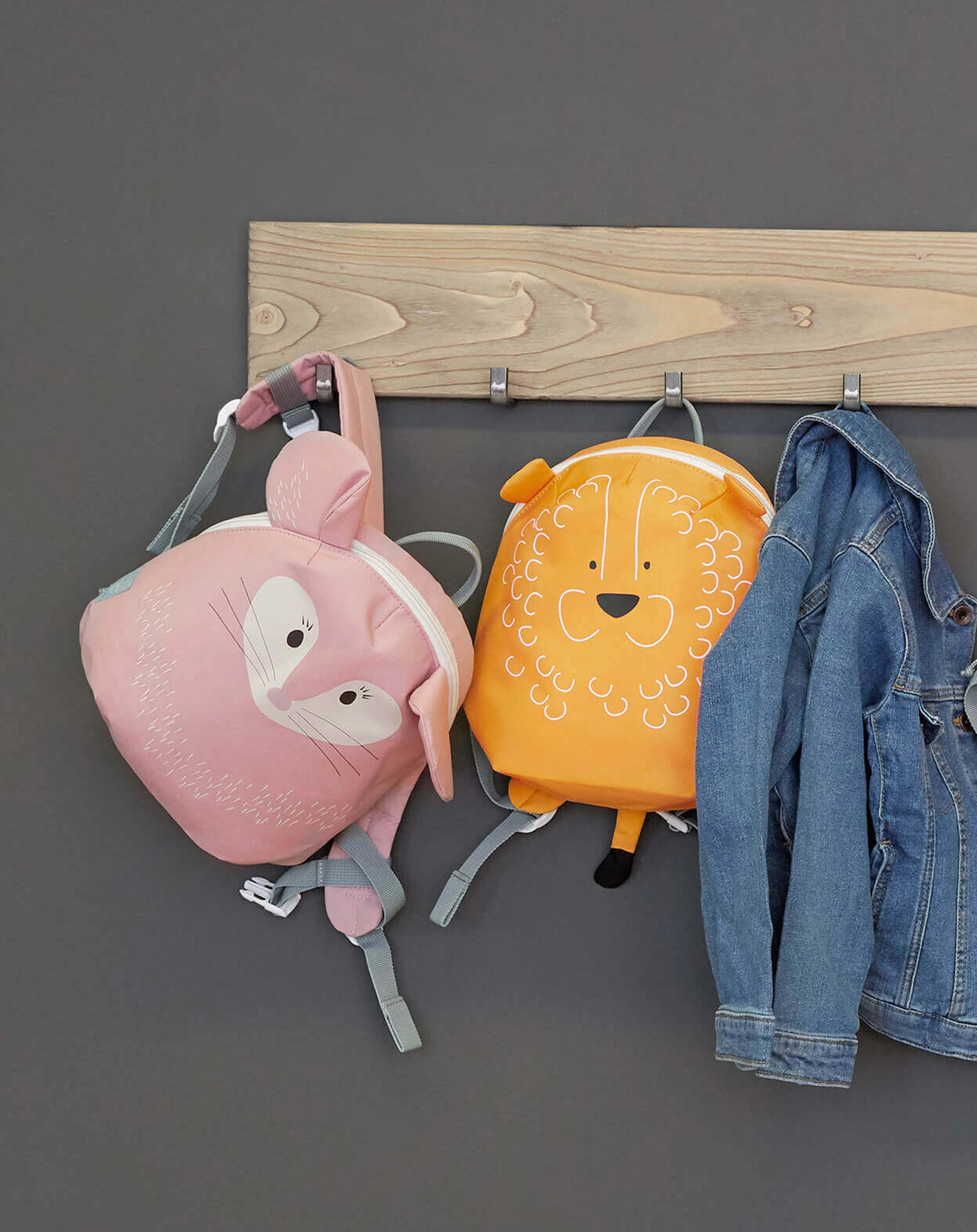 Kinderrucksack TINY ABOUT FRIENDS – CHINCHILLA (20x24x9) in rosa