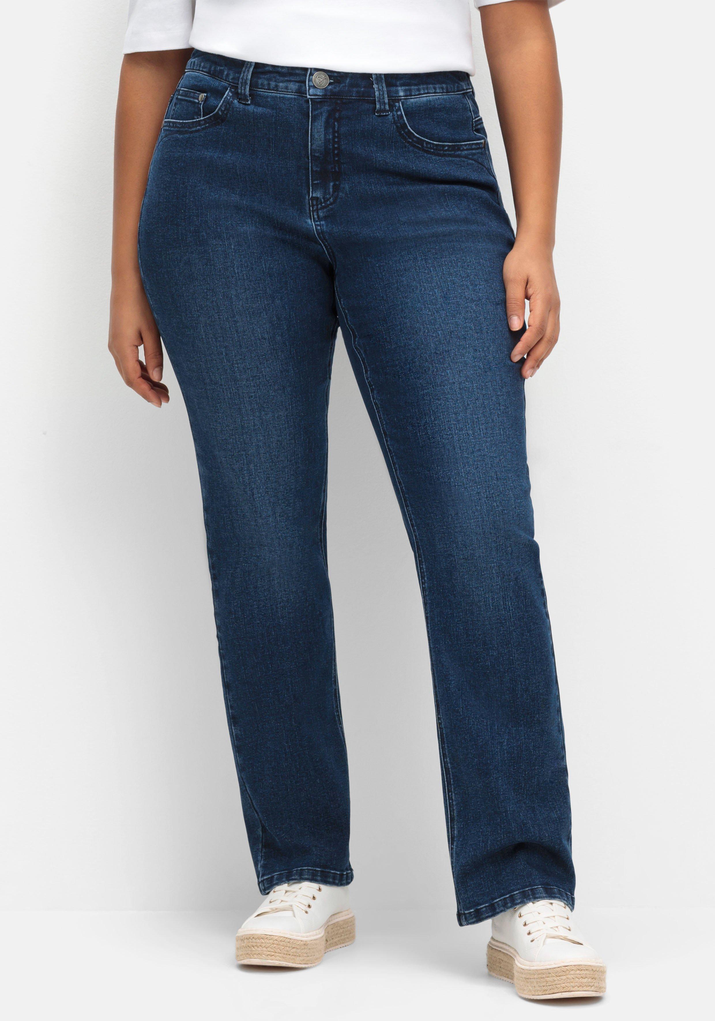 Gerade Jeans mit TruTemp365® Fasern