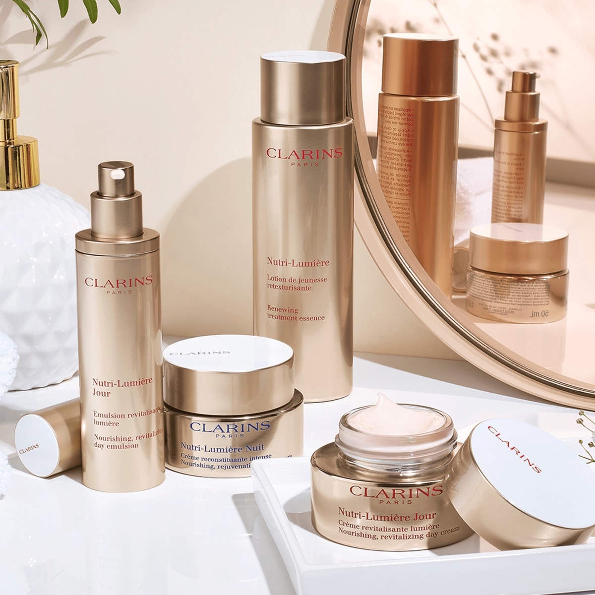 CLARINS Nutri-Lumière Nuit Crème Reconstituante Intense